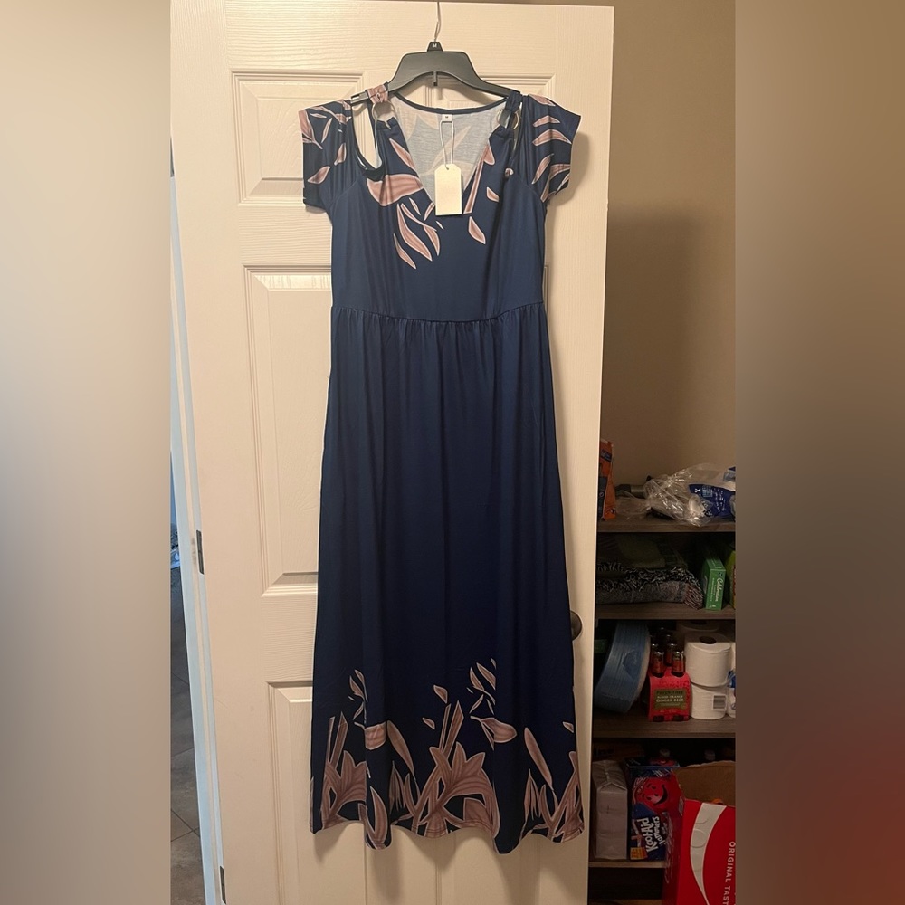 Gabrinl Cobalt Blue Cold Shoulder Pleated V-Neck Summer Maxi Dress